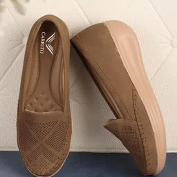 carrito Women Slip-On Loafers-image-118