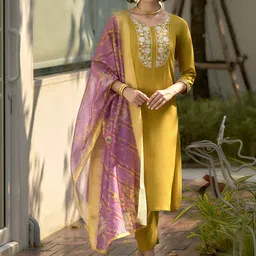BE IN TEXO FAB Women Floral Embroidered Kurta with Trousers & Dupatta-picture-40