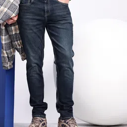 Aeropostale Men Tapered Fit Light Fade Stretchable Jeans-image-85