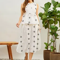 Pink Paprika by SASSAFRAS Embroidered Pure Cotton Top & Flared Midi Skirt Co-Ord Set-image-25