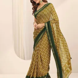 Libas Mustard Chevron Pattern Saree with Unstitched Blouse image 3