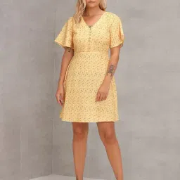 U.S. Polo Assn. Light Yellow Floral Print Fit & Flare Dress-image-32