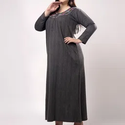 CHUI MUI Wome Plus Size Embroidered Maxi Nightdress-picture-53