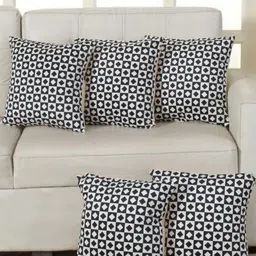 Shadowkart Black & White 2 Pieces Geometric Printed Velvet Square Cushion Covers-image-2