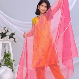 misbis Girls Floral Embroidered Regular Thread Work Kurti with Palazzos & With Dupatta-picture-17