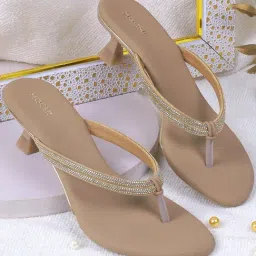 Mochi Women's Beige Thong Sandals-image-79
