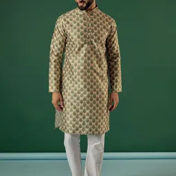 Anouk Men Sequinned Kurta-40