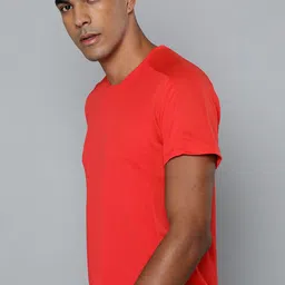 HRX By Hrithik Roshan Racketsport Men Racing Red Rapid-Dry Solid Tshirts-image-53