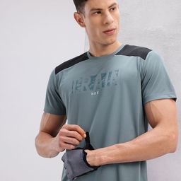 HRX by Hrithik Roshan Colourblocked Typography Print Rapid-Dry Training T-shirt-picture-28