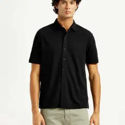 Levi's Men's Solid Slim Fit Shirt-picture-36