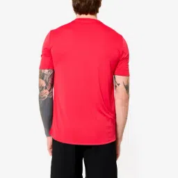 DOMYOS By Decathlon Men Passion Red Regular Fit T-Shirt image 2