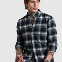 Snitch Men Classic Regular Fit Button-Down Collar Tartan Checked Casual Shirt-image-1