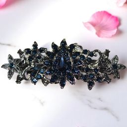 Jolly Faces Women Metal Hair Accessory Set-image-62