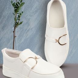 EVOLTAR Women Slip-On Sneakers-image-0