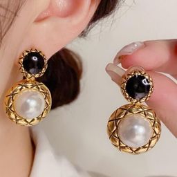 AKISON JEWELS Oval Studs Earrings-image-52