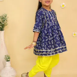 JUNITOS Girls Animal Printed Cotton Anarkali Kurta with Dhoti Pants-image-13