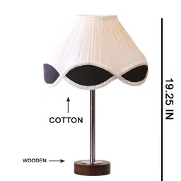 Aura White Metal Traditional Frusturical Shaped Table Lamp-image-87