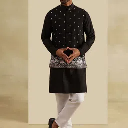 SOJANYA Band Collar Sequinned Straight Kurta With Pyjama & Nehru Jacket-picture-38