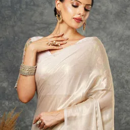 DIVASTRI Sequinned Pure Georgette Saree-picture-18