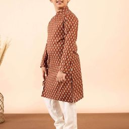 Stylo Bug Boys Floral Printed Regular Pure Cotton Kurta with Pyjamas & With Dupatta image 4