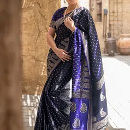 HERE&NOW Paisley Woven Design Zari Banarasi Saree-picture-36