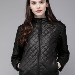 SASSAFRAS Women Black Solid Quilted Hooded Jacket-image-56