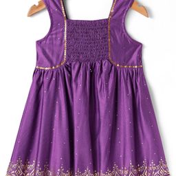 EARTHY TOUCH Woven Sleeveless Ethnic Dress With Ghadwal & Lace Detailing Print -Purple-image-32