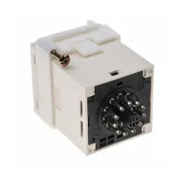 RS PRO Multi Function Timer Relay Panel Mount 100 to 125 V DC Model No. 1792915 image 3