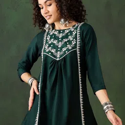 Sangria Embroidered Short Tops-picture-32