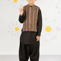 VASTRAMAY Boys Ethnic Motifs Printed Cotton Pathani Kurta with Patiala-image-15