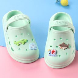 Oh! Pair Back Strap Closure Clogs with Shark Applique - Green-image-2