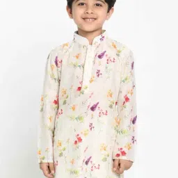 VASTRAMAY Kids Multicolor Printed Kurta-image-37