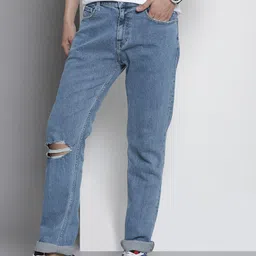 Tommy Hilfiger Men Blue RYAN Straight Fit Slash Knee Light Fade Stretchable Jeans-image-53
