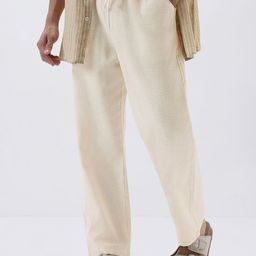 Urbano Fashion Men Cream Loose Fit Easy Wash Trousers-image-55