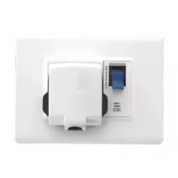 Legrand Power Unit Allzy 20 Amp MCB, 16 Amp Plug 3 Module Glossy White, 6811 27-13