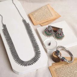 Teejh Ayodhya Oxidised Silver Jewellery Gift Set-picture-7