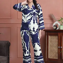 Claura Women Abstract Printed Shirt Pyjamas Night suit-image-25