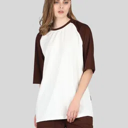 Raxedo Women Raglan Sleeves Relaxed Fit Oversized Tshirt-image-50
