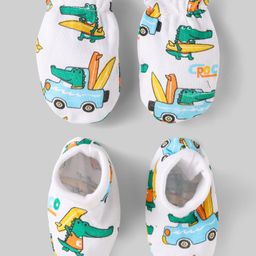 Babyhug 100% Cotton Mittens & Booties Set With Vehicle Print Pack Of 2 - White-picture-21