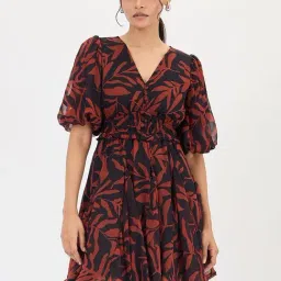 FEMMELLA Black Chiffon Printed Shift Dress-picture-28