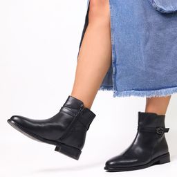 Monrow Women Black Solid PU Flat Boots-20