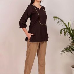 zuri Women Regular Pure Cotton Kurta with Trousers-35
