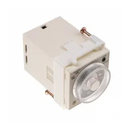 RS PRO Multi Function Timer Relay Panel Mount 220 V AC Model No. 1792920 image 4