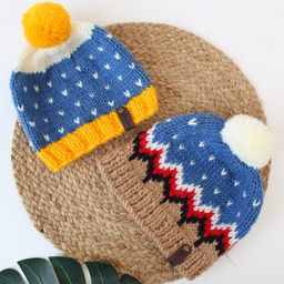 Woonie Pack Of 2 Heart Embroidered & Chevron Design With Pom Pom Applique Detailed    Hand Knitted Baby Caps - Blue-image-23