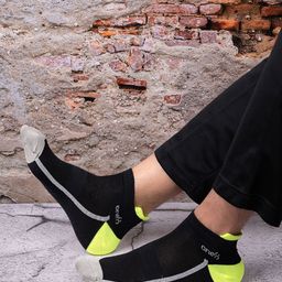 One8 Pack Of 5 Assorted Ankle Length Socks image 4