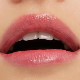 M.A.C Glow Play Tender Talk Lip Balm Introvert - 3 gm image 4