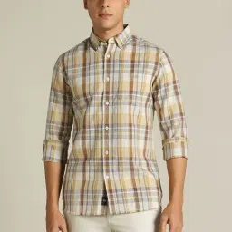 Dockers Brown Straight Fit Checks Shirt-image-13