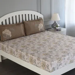 GM Multicoloured Floral Flat 180 TC Cotton 1 Super King Bedsheet with 2 Pillow Covers-image-10