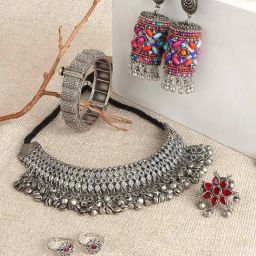 Teejh Sravanabelagola Oxidised Silver Jewellery Gift Set-26