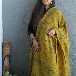 Weaves of Tradition Ethnic Motifs Printed Block Print Dupatta image 3